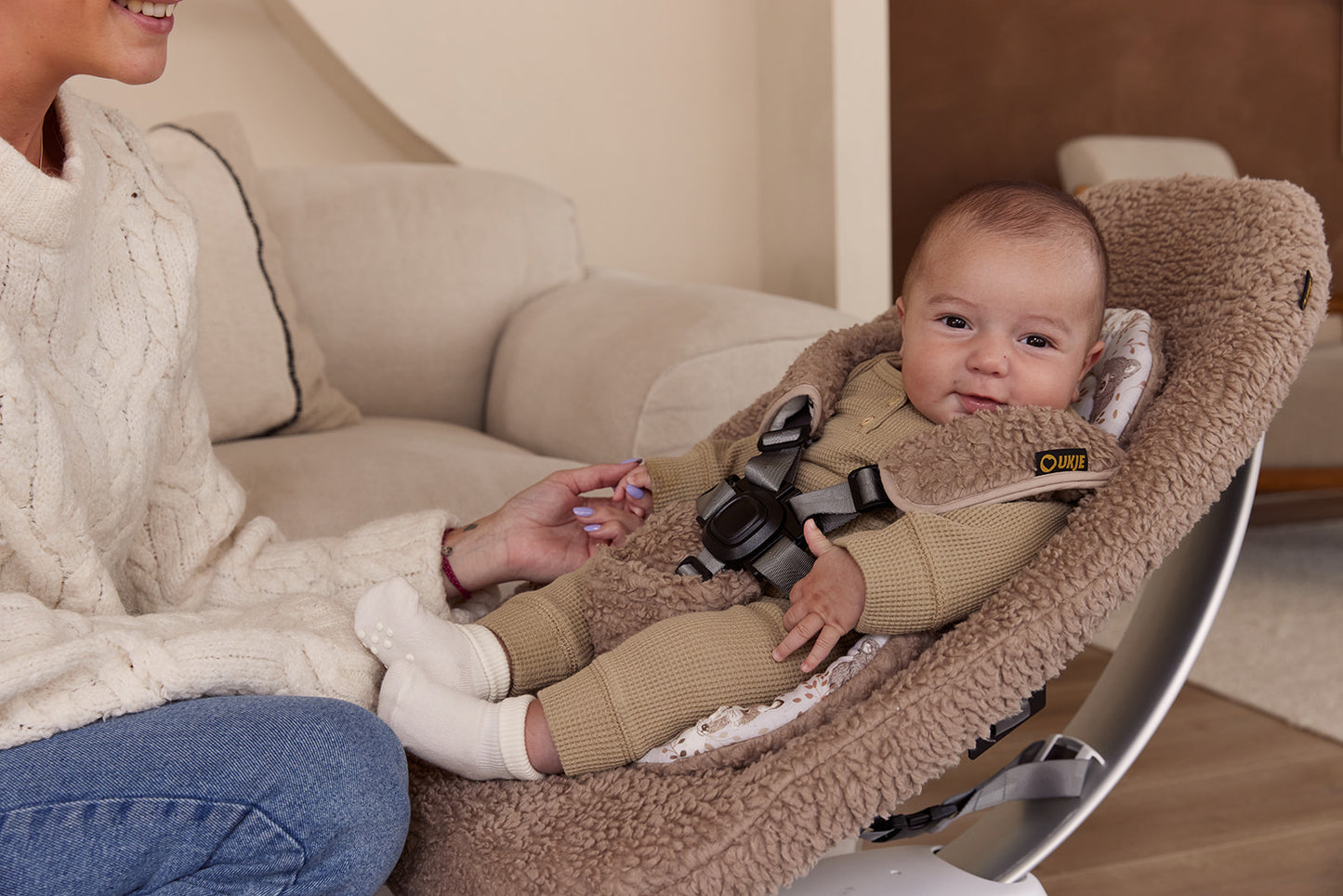 NIEUW | Mamaroo 5 Kussen | Teddy Taupe Beer
