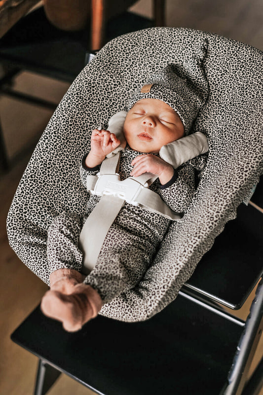 Newborn hoes | Voor newbornset met diep kuipje | Zand luipaard | Pre-order 4 dec